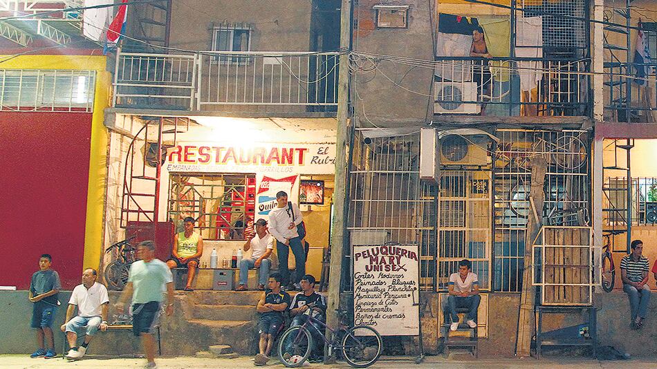 “Desde 2011 gobierno porteño no le da bolilla a la ley”, advirtieron los vecinos.