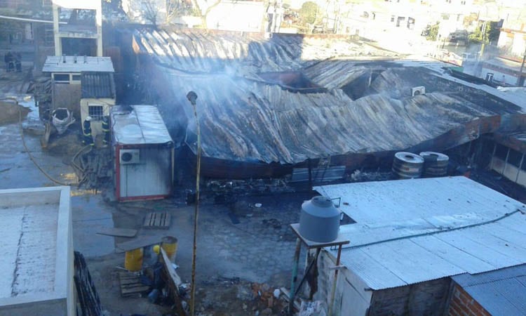 Así quedó el Cesac 14 tras el incendio.
