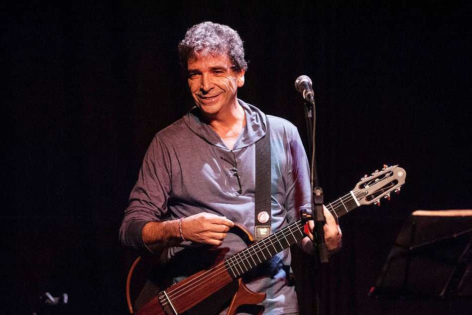 Ignacio Copani, "el juglar", cantante y compositor popular.