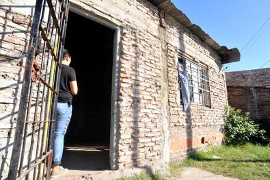La última casa donde vivió Valentín Reales, en Cabín 9, al cuidado de una mujer que ahora es amenazada a balazos.