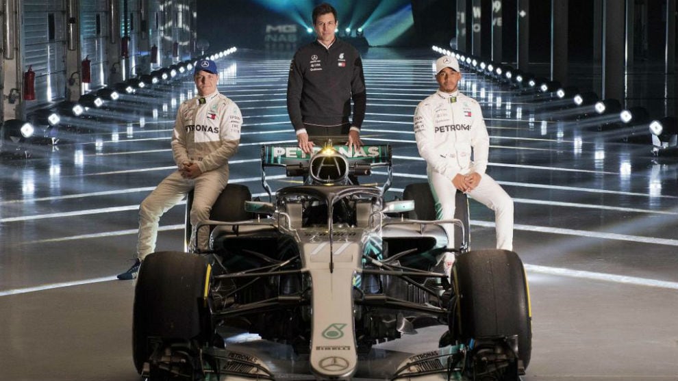 Bottas y Hamilton, pilotos de Mercedes.