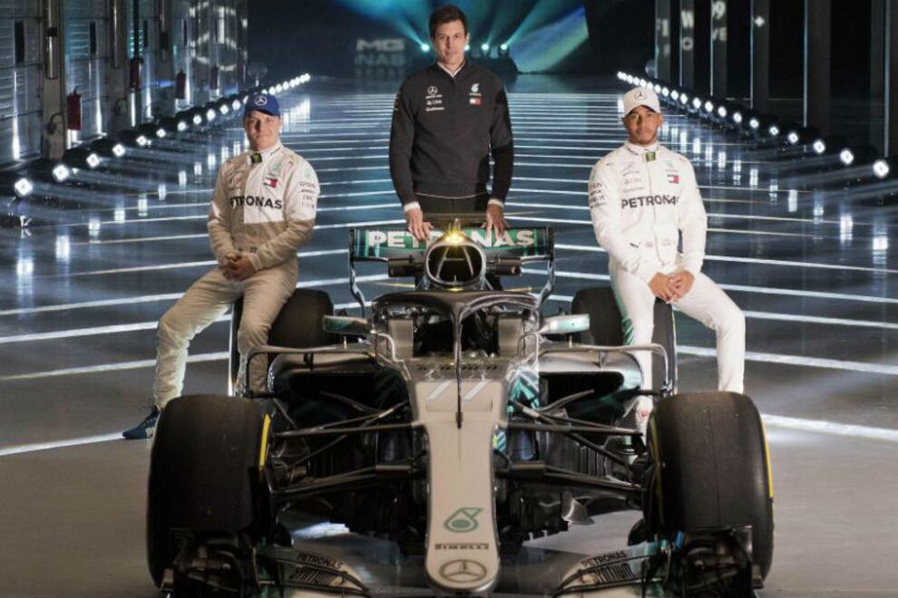 Bottas y Hamilton, pilotos de Mercedes.