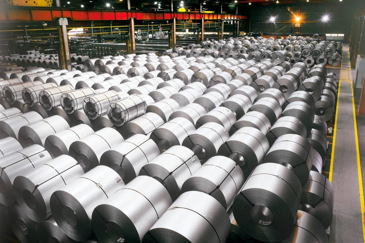 La caída de la actividad en once meses se contrajo a 8,6 por ciento.