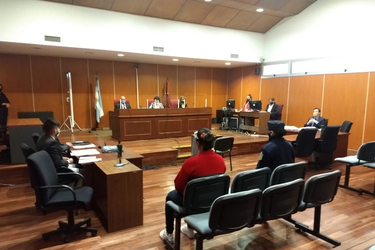 La audiencia, en una sala sin público