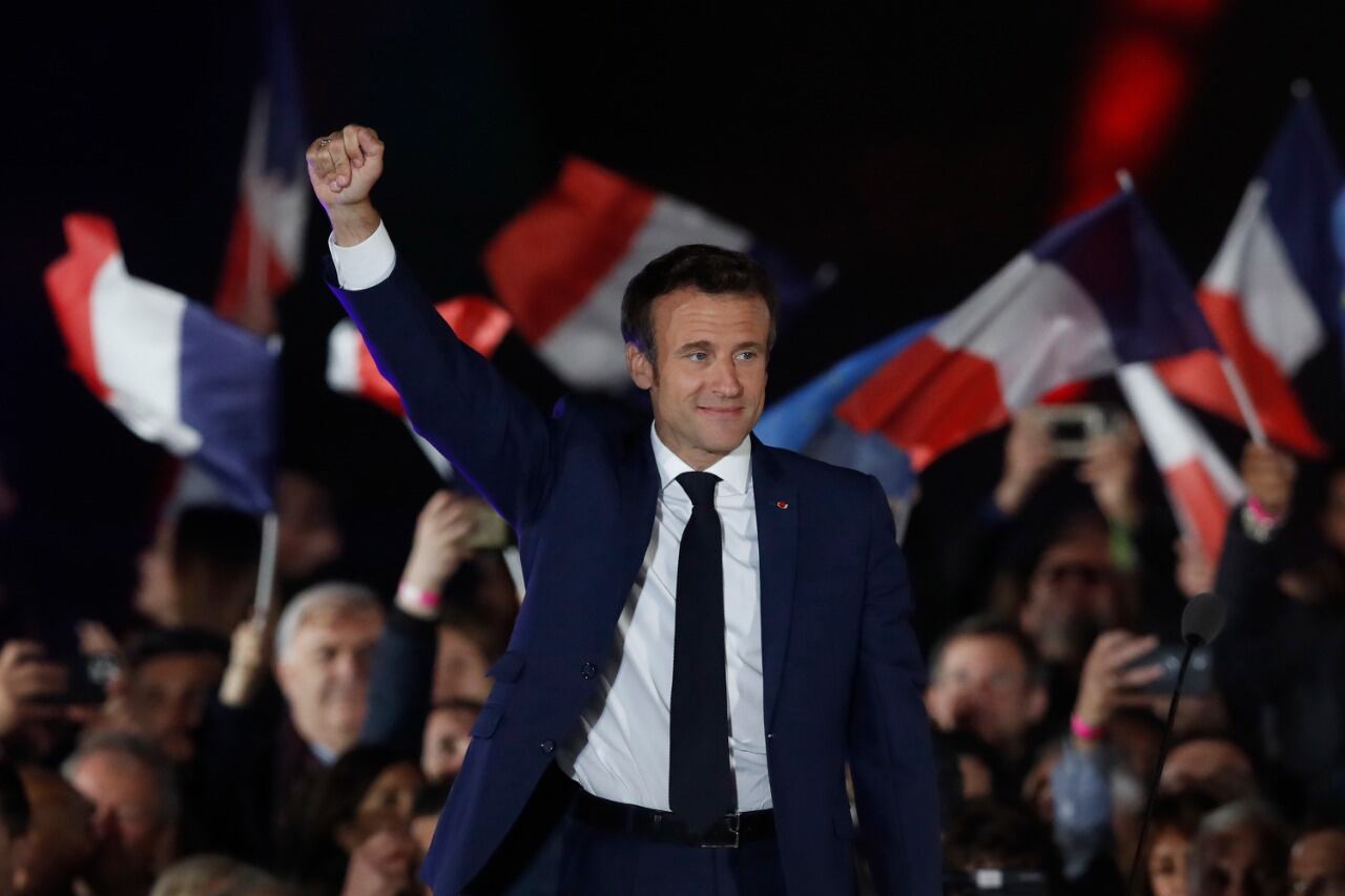 Emmanuel Macron logró la reelección con votos que claramente no le pertenecen.