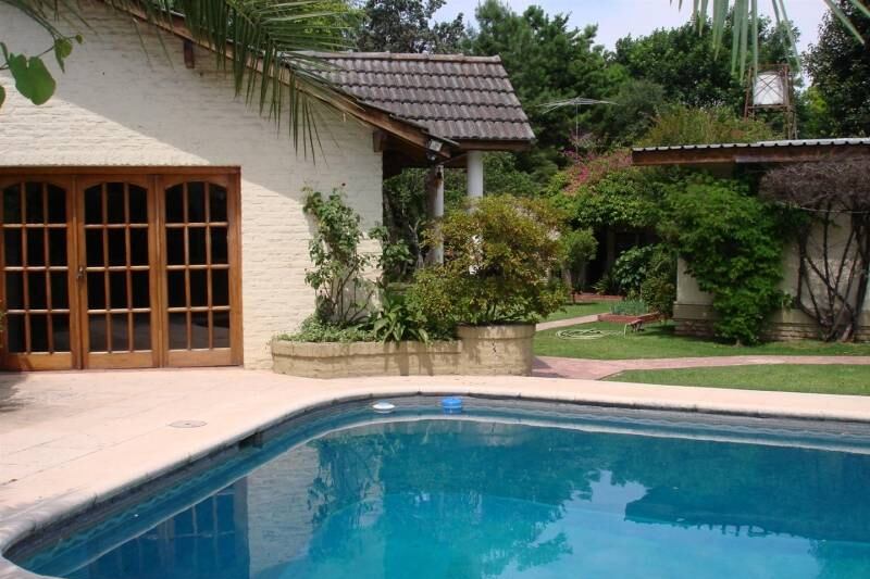 Una inmobiliaria de la zona ofrece la casa en venta.