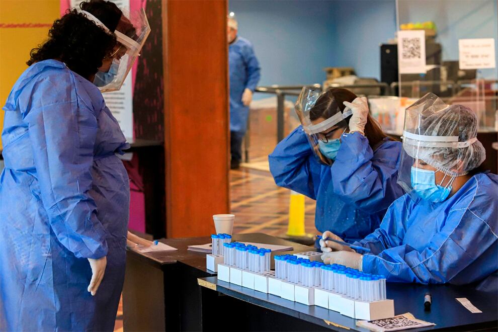 "El 36% de los inscriptos tienen más de 60 años", detalló el ministro de Salud provincial, Daniel Gollan.