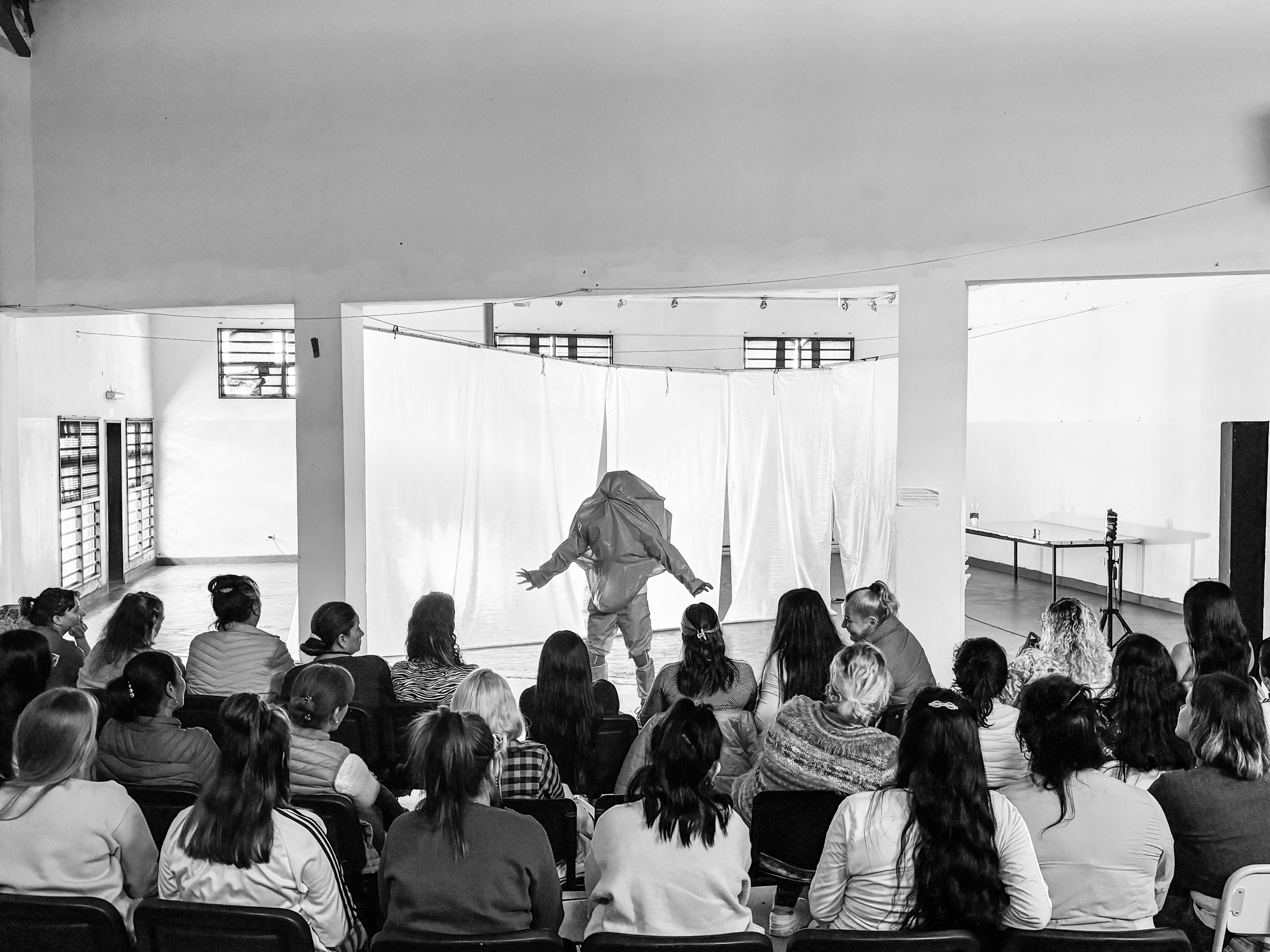 Modos de lectura y análisis fueron propuestos durante las funciones de las obras. 