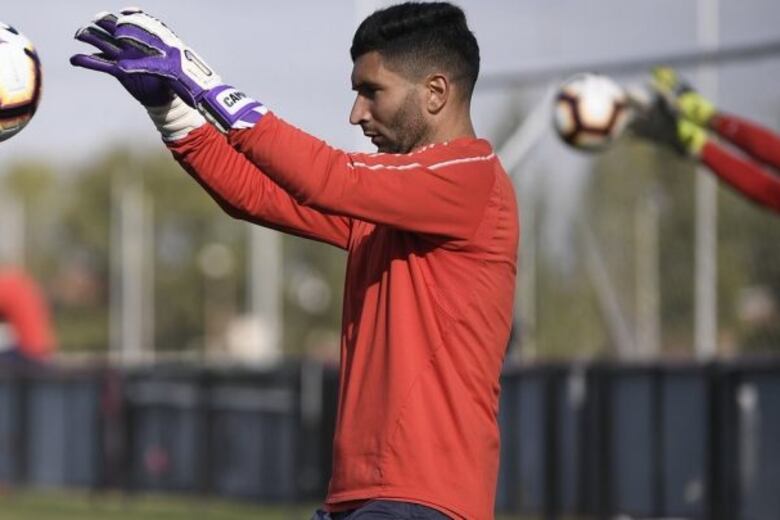 Martín Campaña se podría despedir de Independiente el mes próximo.