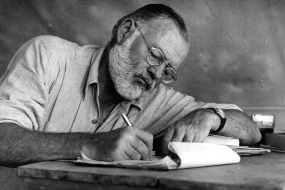 Ernest Hemingway (1899-1961).
