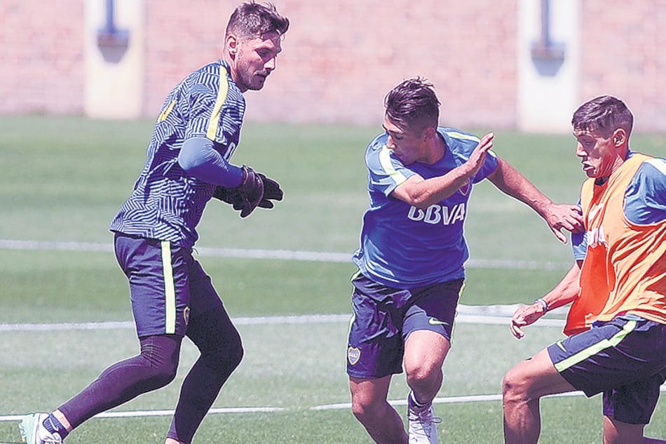 Boca trabajó ayer en Casa Amarilla, en la vuelta a las prácticas, tras caer ante Central.