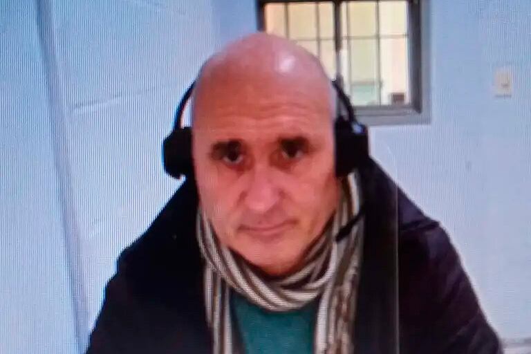 Anselmi fue autorizado a salir de prisión los domingos cada dos semanas.