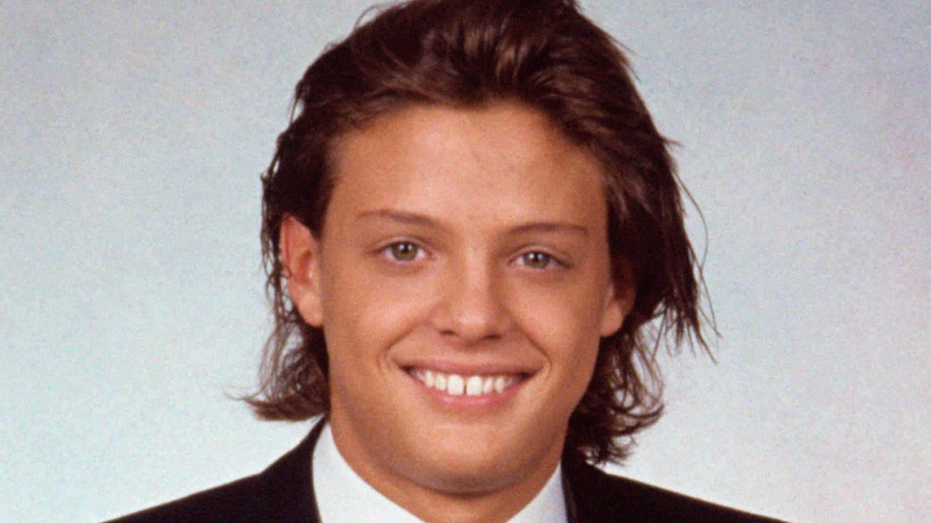 ¿Se puede reescribir a Luismi, el niño sol que nunca cambió, desde el consumo irónico y la retromanía generacional?