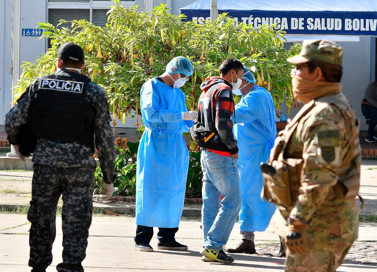 Bolivia registra 18.500 casos positivos de Covid-19 y 611 muertos.