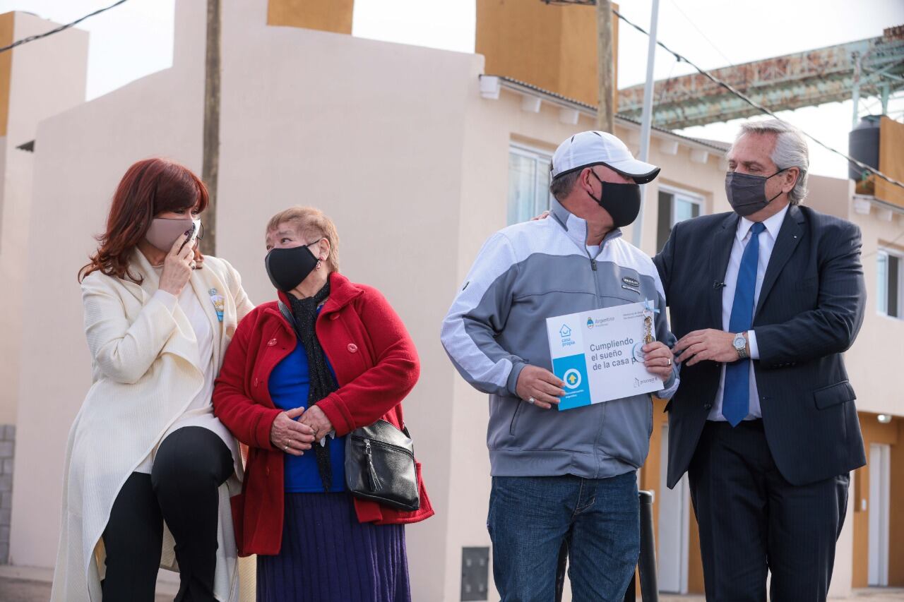 Alberto Fernández y Cristina Kirchner, en el acto de este martes en Isla Maciel.