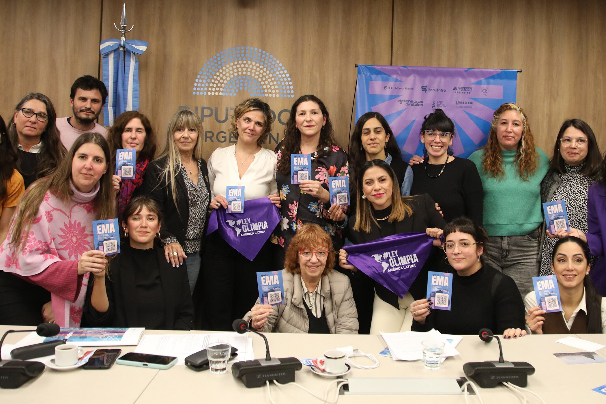 Presentación en Diputados de herramientas para combatir la violencia digital.