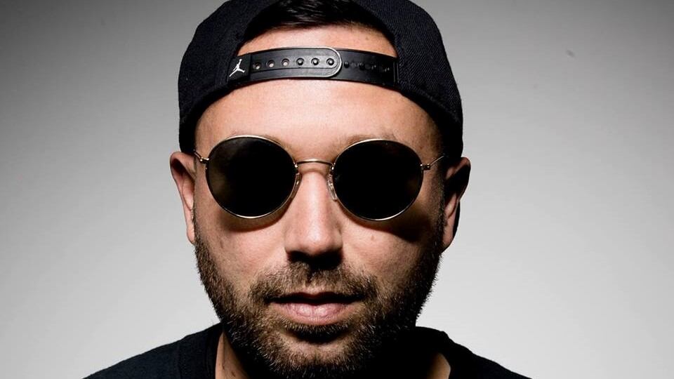 El dj británico Nic Fanciulli compartirá noche de house y trance con el galés Sasha, hoy en The Bow.