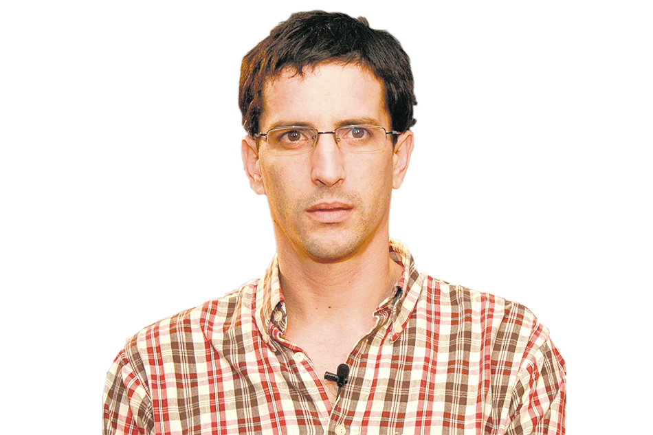 Aritz Recalde : Sociólogo y doctor en Comunicación. Secretario de Investigación y Posgrado de la Universidad Nacional de Lanús.