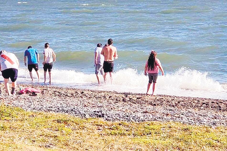 El canal de Beagle es una playita para los fueguinos.