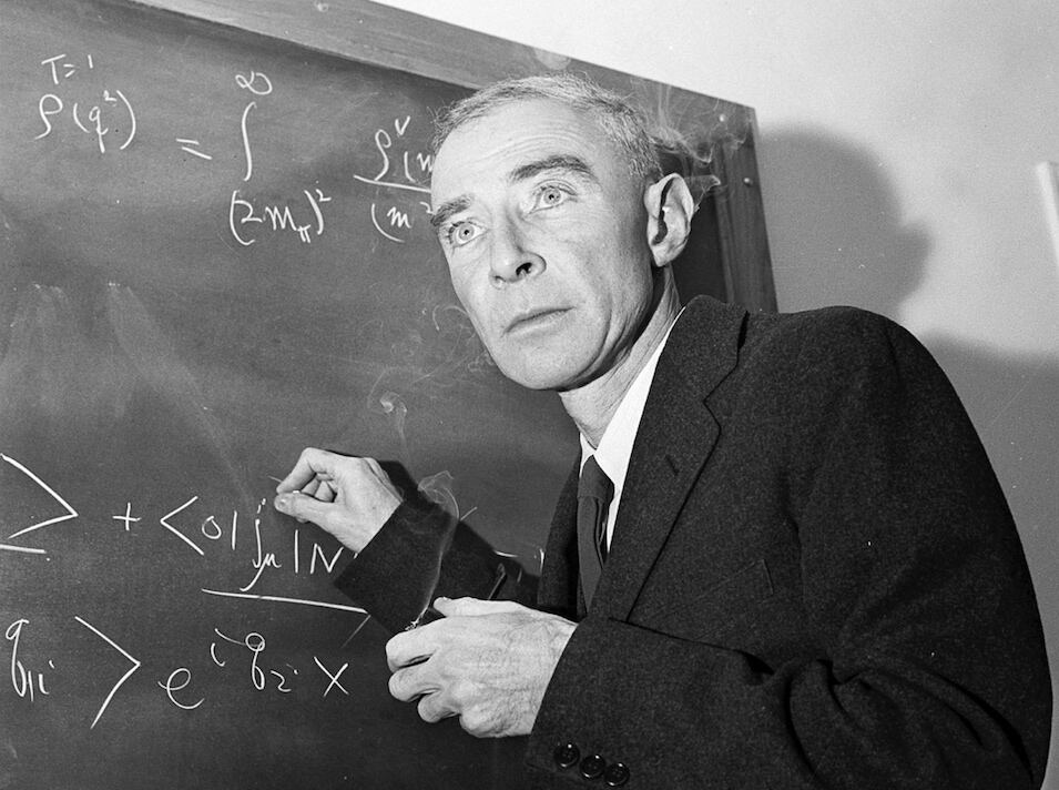 J. Robert Oppenheimer, director del Proyecto Manhattan