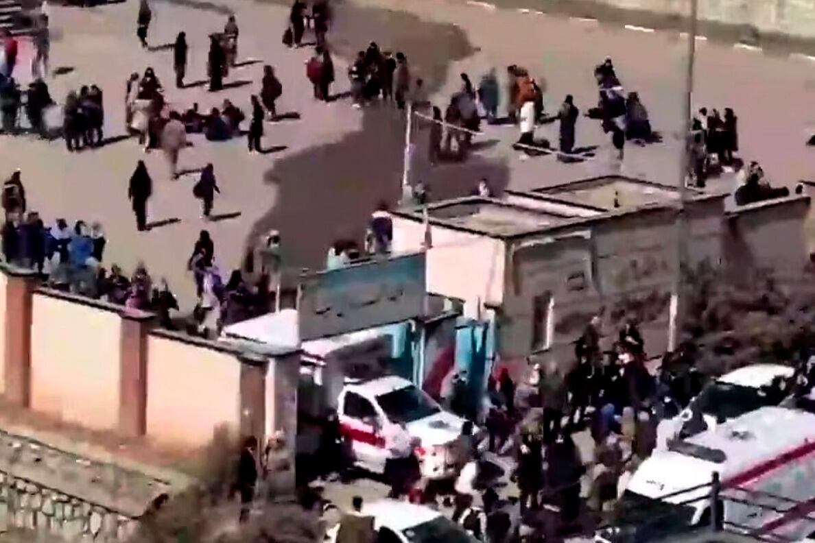 Ninguna de las alumnas envenenadas este martes en una escuela de Teherán se encuentra en grave estado.