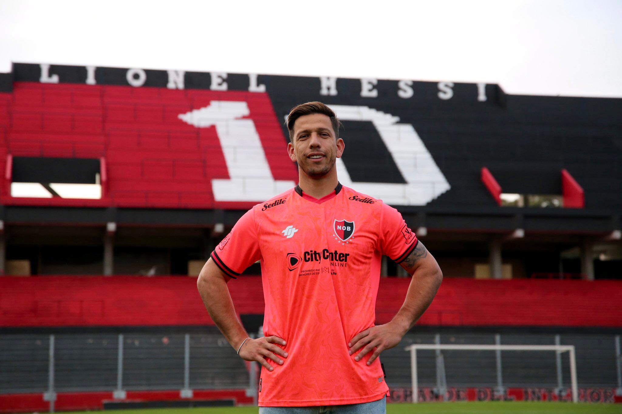 Espínola entrenó ayer en el Coloso.