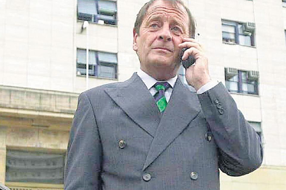 El juez Canicoba Corral lleva la causa.