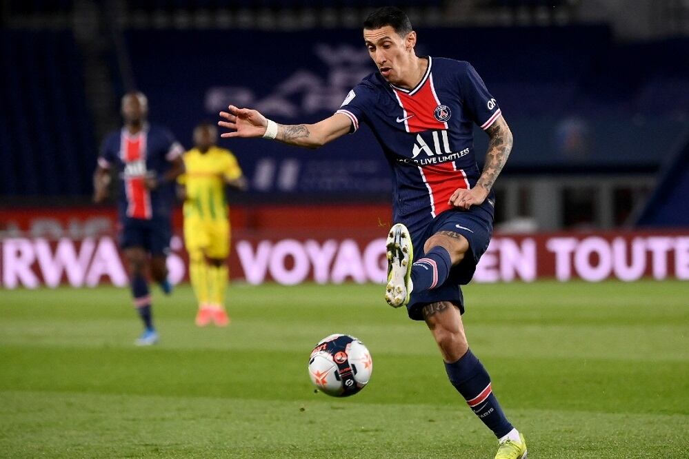 Angel Di María salió en medio del partido por el robo a su casa.