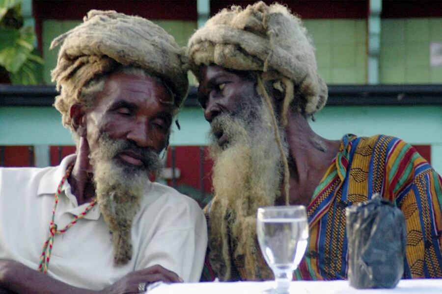 Sobrevivientes de la Masacre de Coral Gardens. Imagen: The Gleaner