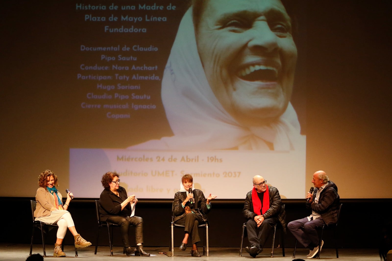 “El dolor que causa la pérdida de un hijo es tremendo y es mentira que el tiempo cierra esas heridas”, dijo Almeida 