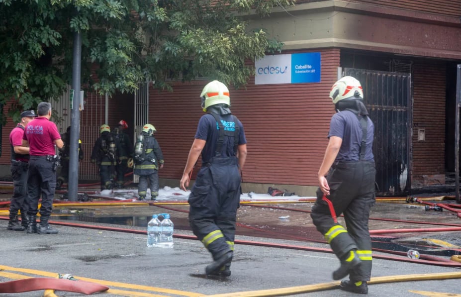 Edesur brindó detalles sobre las causas que originaron el incendio de la subestación de Caballito.