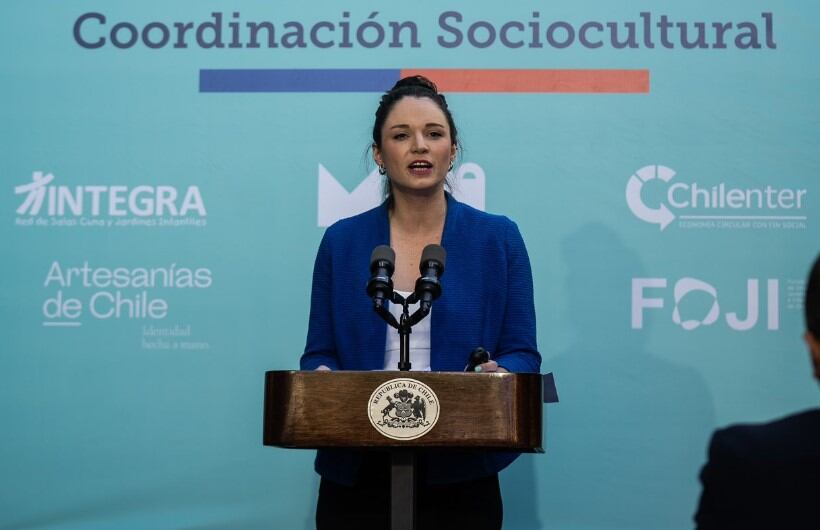 Irina Karamanos, al anunciar el cierre de la Coordinación Sociocultural. Imagen: @Presidencia_cl