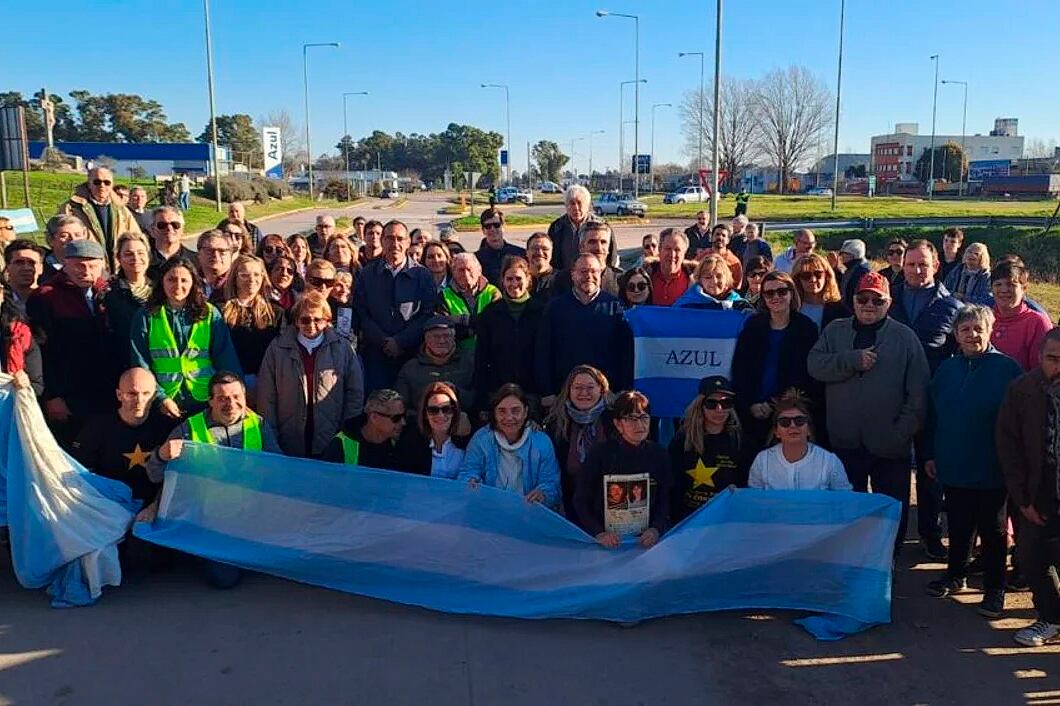 El Concejo Deliberante y los vecinos de Azul se reunieron el domingo. 