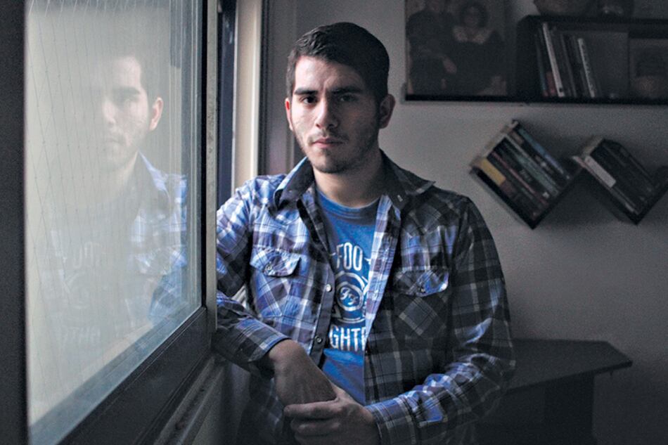 Cristian Vázquez trabaja en el área de sistemas de una empresa en el centro.