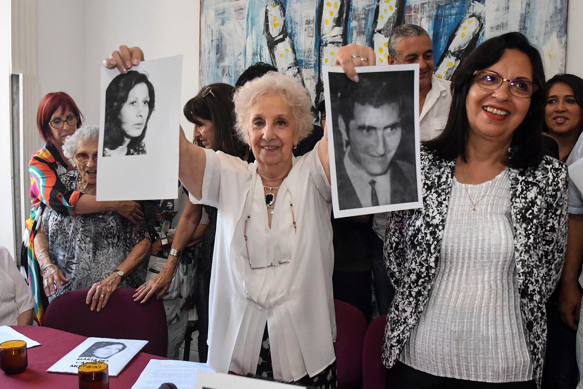 Las Abuelas de Plaza de Mayo identificaron a la hija de María del Carmen Moyano y Carlos Simón Poblete en 2017.