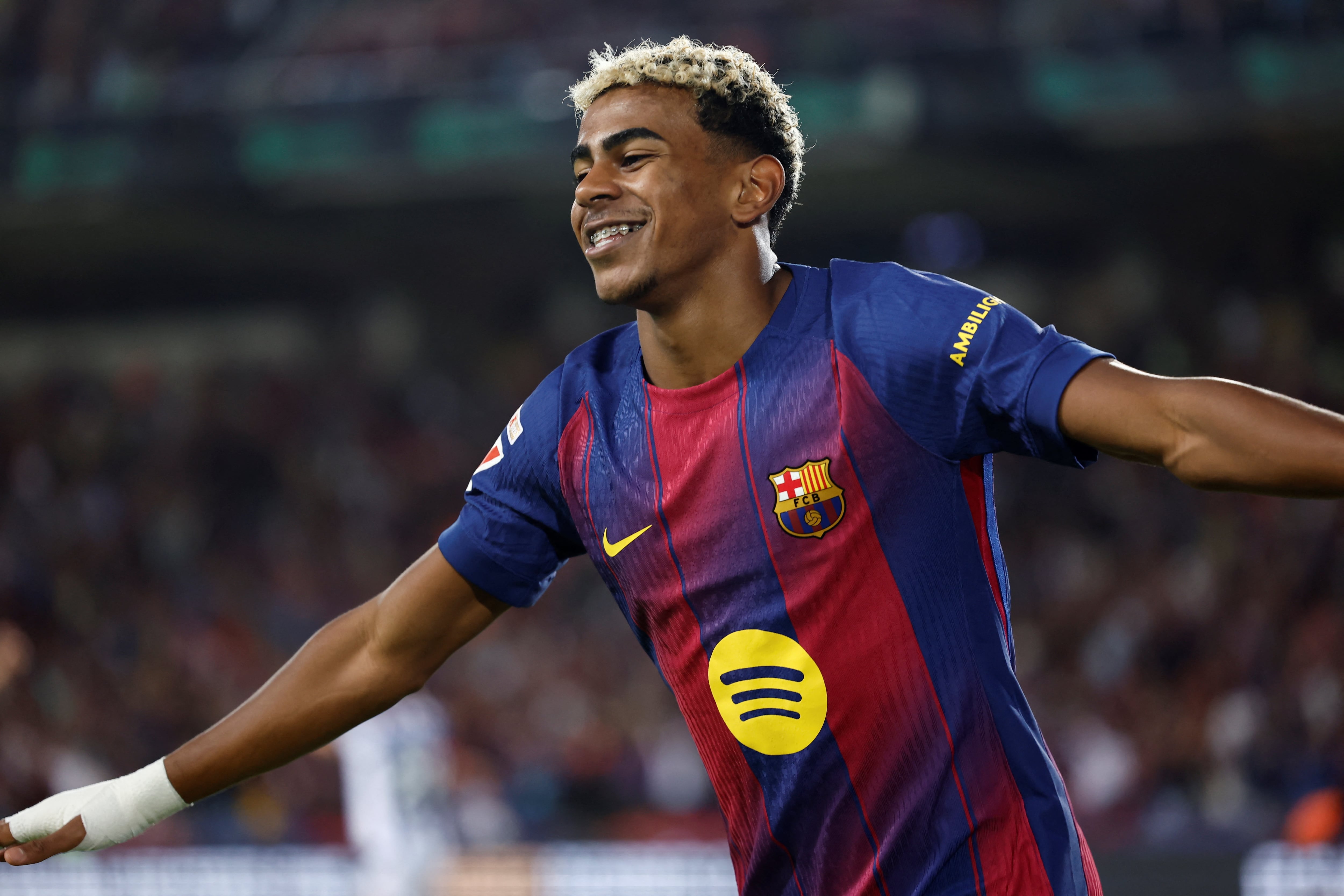 Lamine Yamal jugó 130 partidos antes de cumplir 18 años, cifras que preocupan al FIFPRO