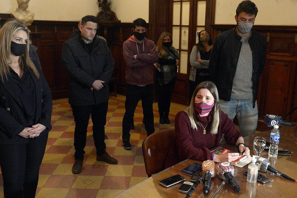 La concejala Tepp, de Ciudad Futura, lo calificó de "crimen político".