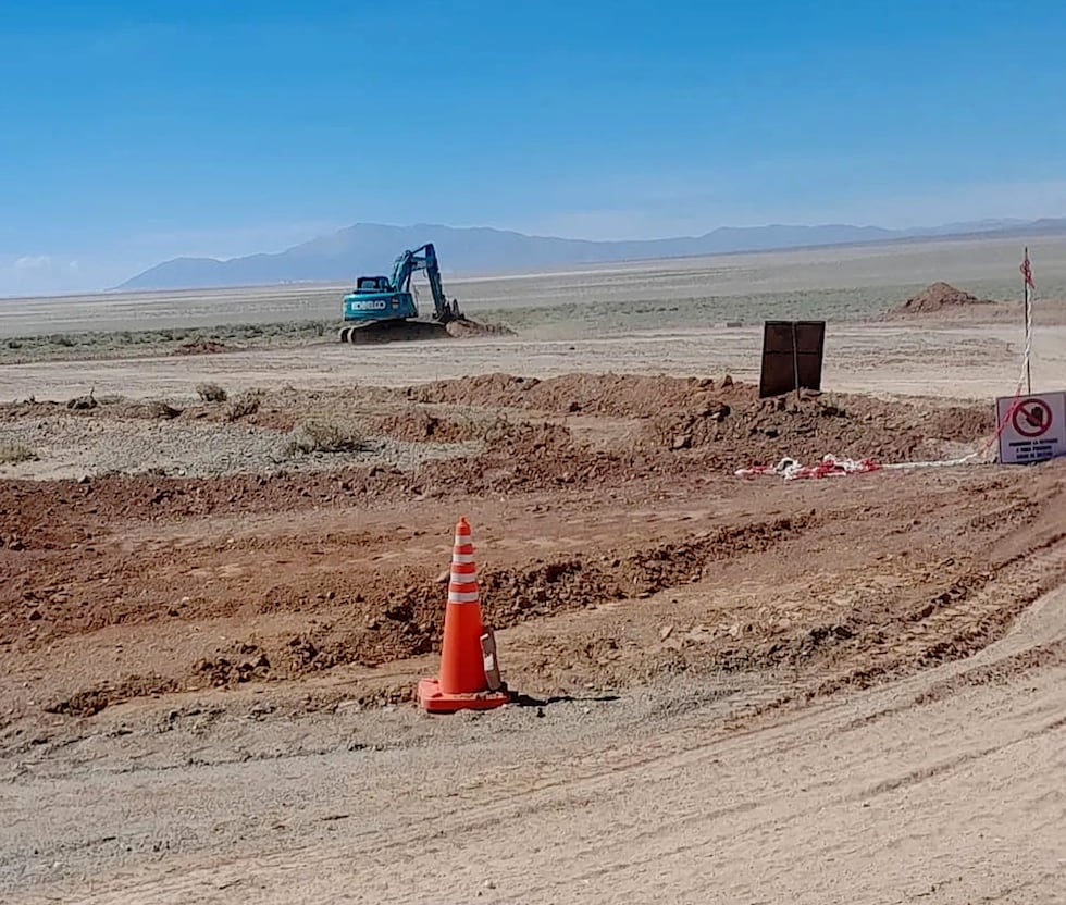 Comenzó la exploración de litio en Salinas Grandes – Página|12