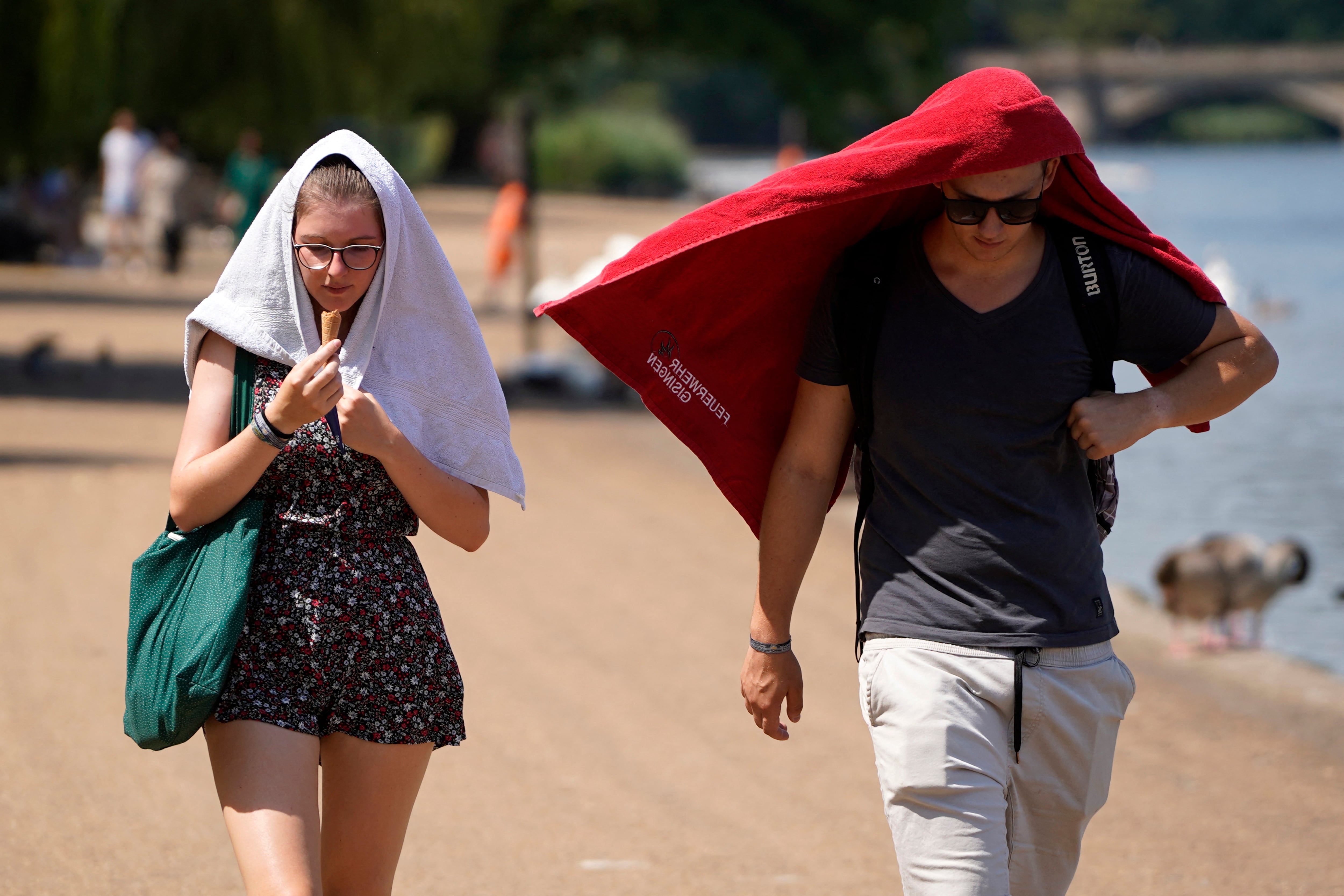 El récord anterior en Gran Bretaña había sido el 25 de julio de 2019 en la ciudad de Cambridge, cuando el mercurio marcó 38,7º. Imagen: AFP.