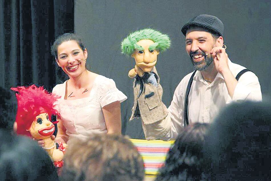 Martone y Garabito son los gestores de El Trompo, por donde pasaron más de cincuenta grupos de titiriteros.