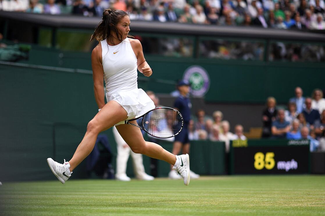 Kasatkina tirando una "Gran Willy" nada menos que en Wimbledon