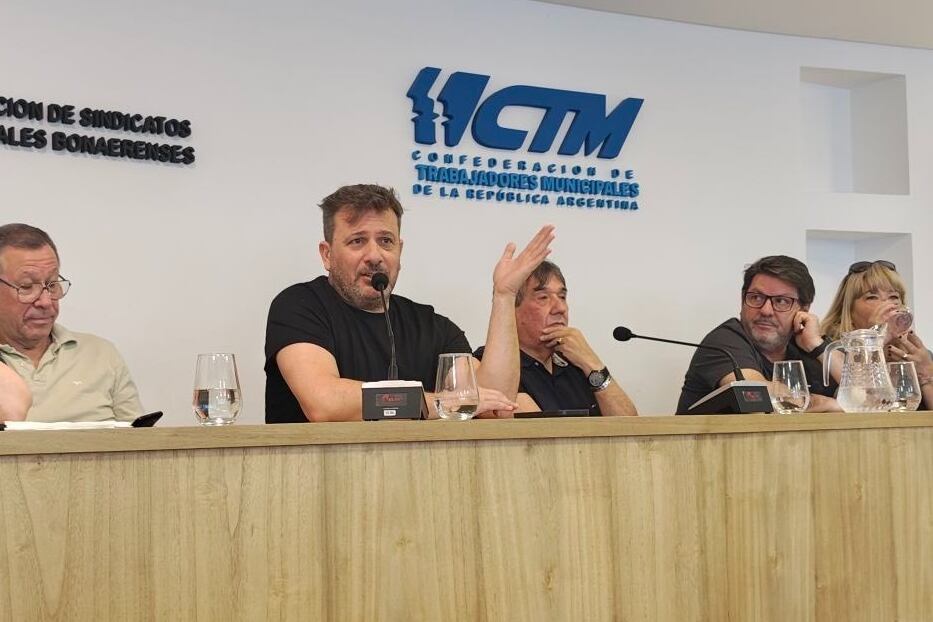 Hernán Doval, secretario general del Fesimubo.