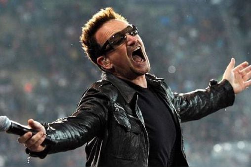 "'Rendirse' es una palabra cargada de significado para mí", dijo el cantante.