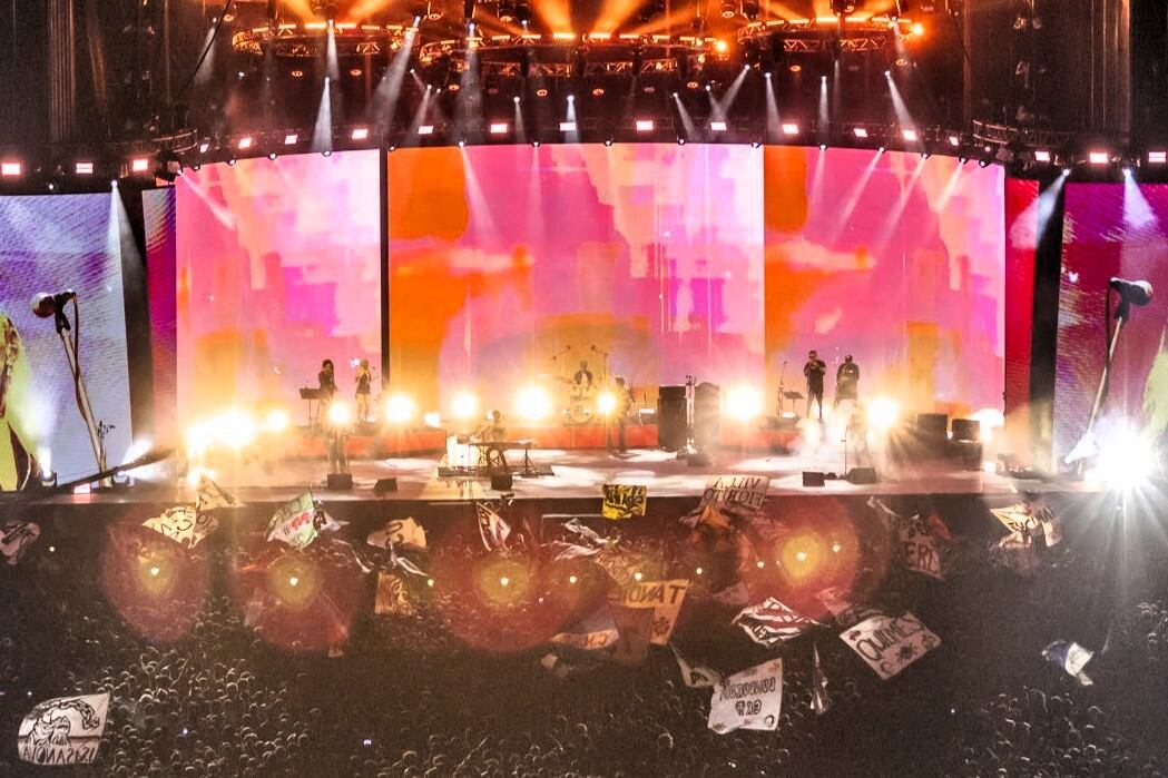 Skay y el Indio, los fanáticos y los sesionistas, los que tocan y los que bancan: Los Redondos, una commodity que todos quieren explotar