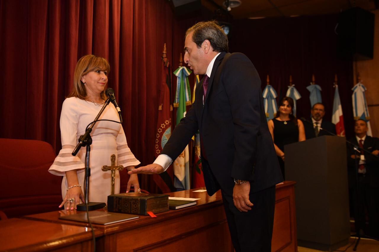Mirta Lapad y Pedro García Castiella