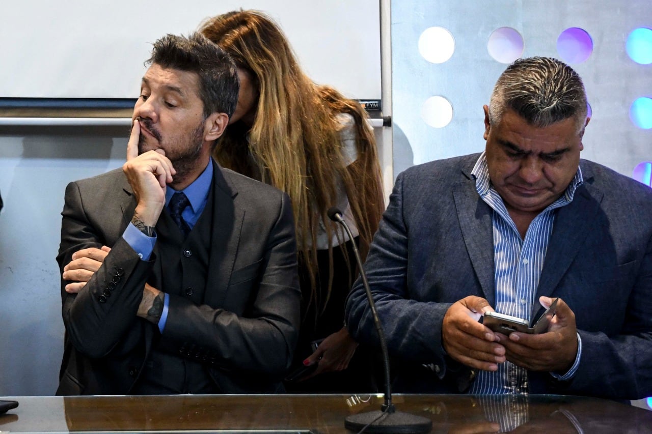 Marcelo Tinelli, todavía presidente de la Liga Profesional, y Claudio Tapia, titular de la AFA