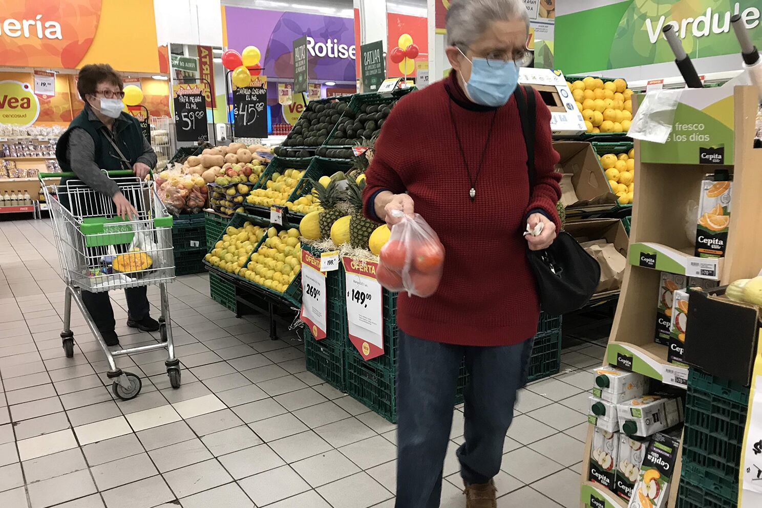 Seis cadenas concentran más del 80 por ciento de las ventas del sector de supermercados.