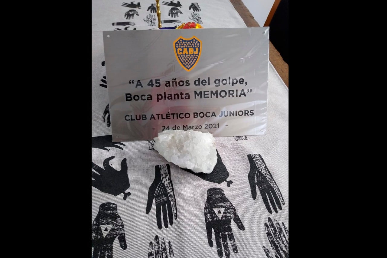 La placa por la Memoria, a 45 años del golpe de 1976.