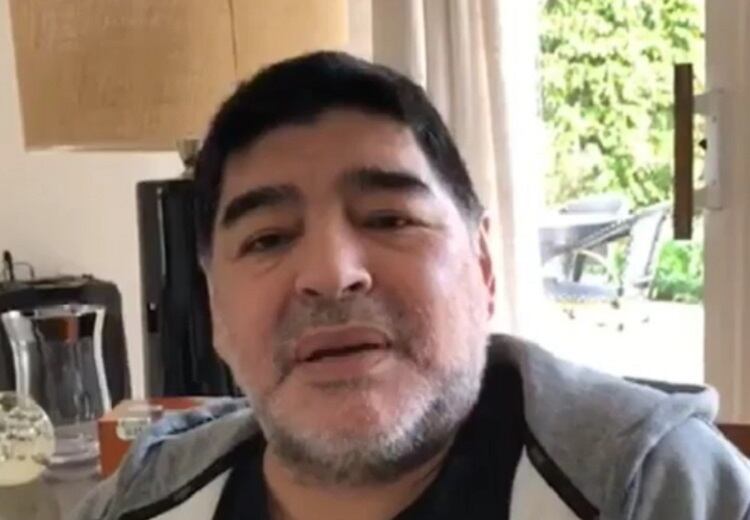 Maradona en el video que subió a Instagram.