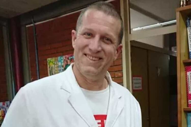 El Ministerio de Educación porteño insiste con designar a Albonico al frente de cientos de niños y niñas.